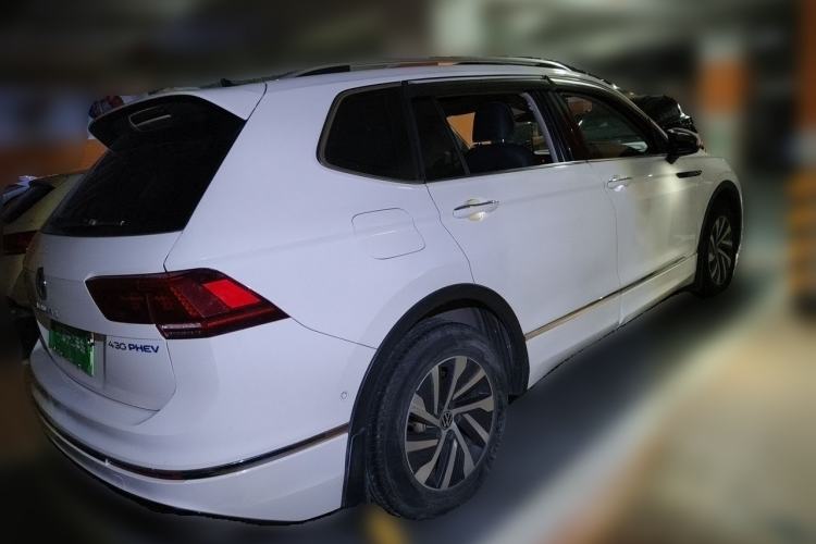 Used Volkswagen Tiguan L New Energy 2021 430 PHEV Plug-in Hybrid Flagship Edition Rear Right 45 Deg