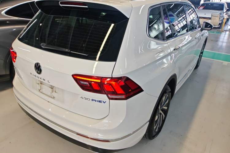 Used Volkswagen Tiguan L New Energy 2021 430 PHEV Plug-in Hybrid Prestige Edition Rear Right 45 Deg