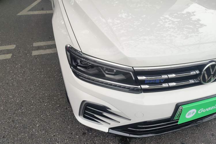 Used Volkswagen Tiguan L New Energy 2021 430 PHEV Plug-in Hybrid Flagship Edition Right Front Headlight