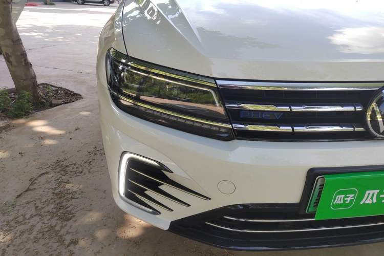 Used Volkswagen Tiguan L New Energy 2021 430 PHEV Plug-in Hybrid Flagship Edition Right Front Headlight