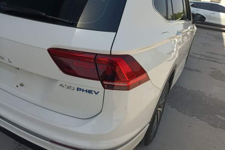 Used Volkswagen Tiguan L New Energy 2021 430 PHEV Plug-in Hybrid Flagship Edition Right Rear Taillight