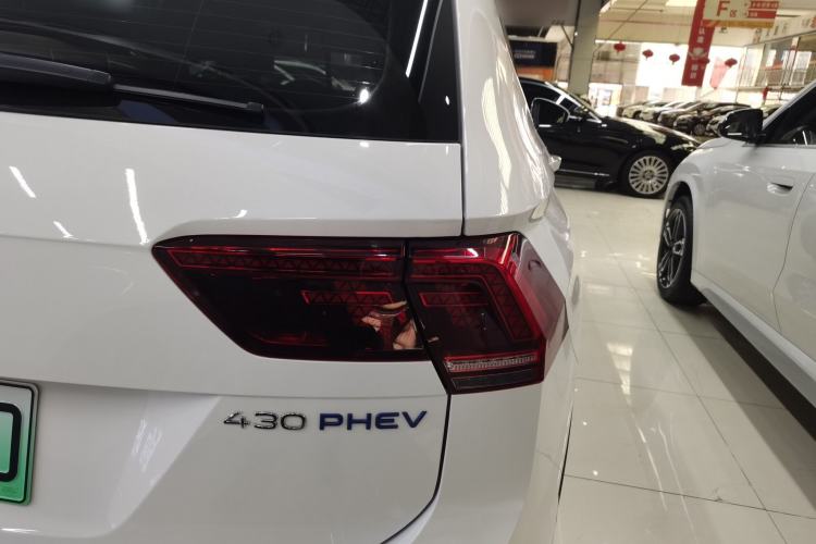 Used Volkswagen Tiguan L New Energy 2021 430 PHEV Plug-in Hybrid Flagship Edition Right Rear Taillight