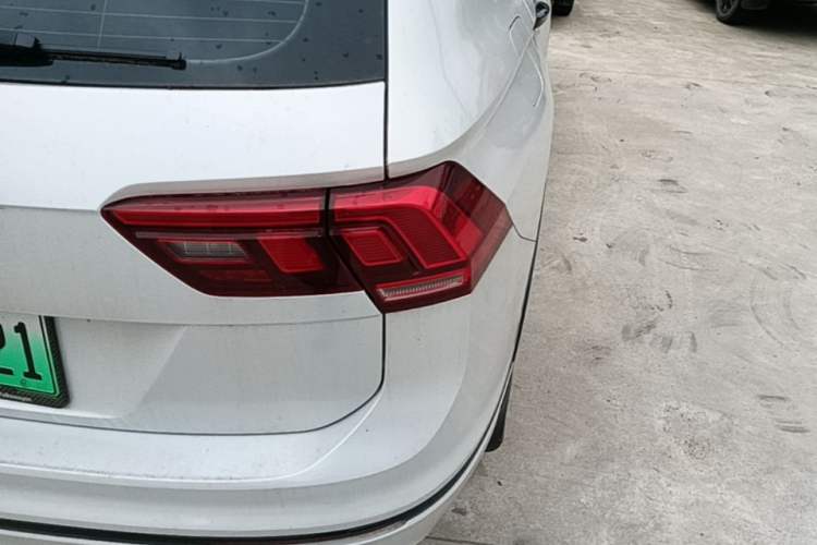 Used Volkswagen Tiguan L New Energy 2021 430 PHEV Plug-in Hybrid Prestige Edition Right Rear Taillight