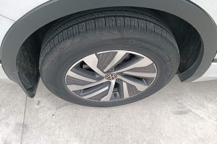 Used Volkswagen Tiguan L New Energy 2021 430 PHEV Plug-in Hybrid Prestige Edition Right Rear Wheel Hub