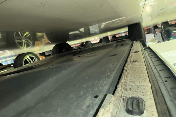 Used Volkswagen Tiguan L New Energy 2021 430 PHEV Plug-in Hybrid Flagship Edition Right Side Sill