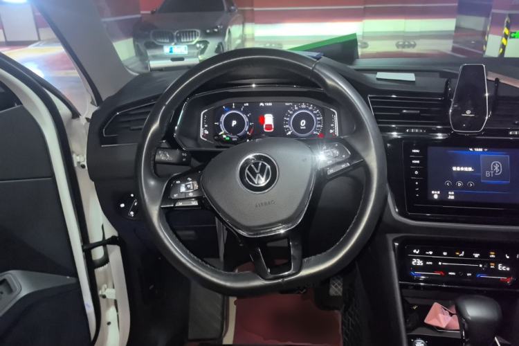 Used Volkswagen Tiguan L New Energy 2021 430 PHEV Plug-in Hybrid Flagship Edition Steering Wheel