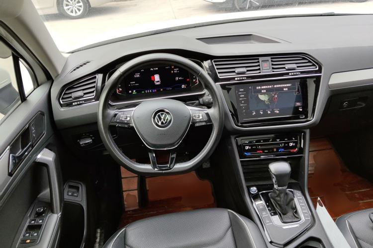 Used Volkswagen Tiguan L New Energy 2021 430 PHEV Plug-in Hybrid Prestige Edition Steering Wheel