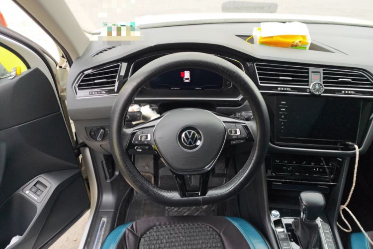 Used Volkswagen Tiguan L New Energy 2021 430 PHEV Plug-in Hybrid Flagship Edition Steering Wheel