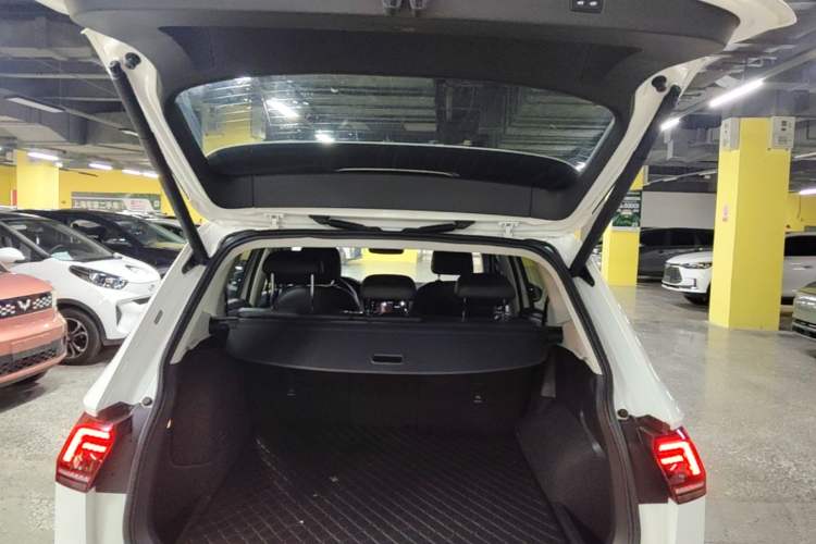 Used Volkswagen Tiguan L New Energy 2021 430 PHEV Plug-in Hybrid Prestige Edition Trunk