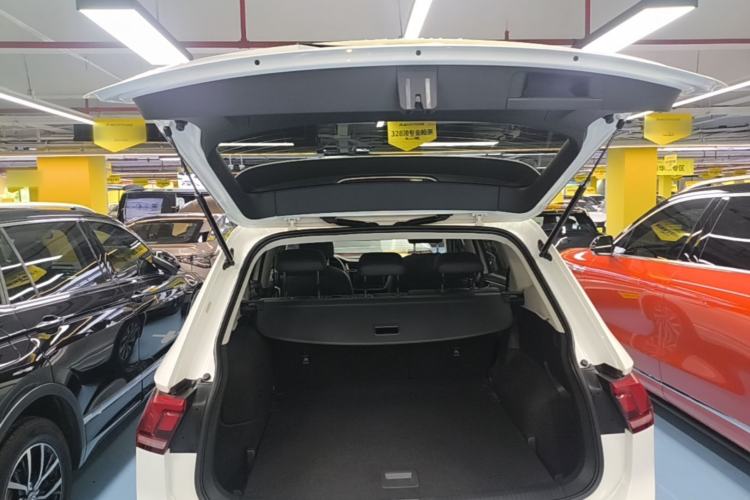 Used Volkswagen Tiguan L New Energy 2021 430 PHEV Plug-in Hybrid Prestige Edition Trunk