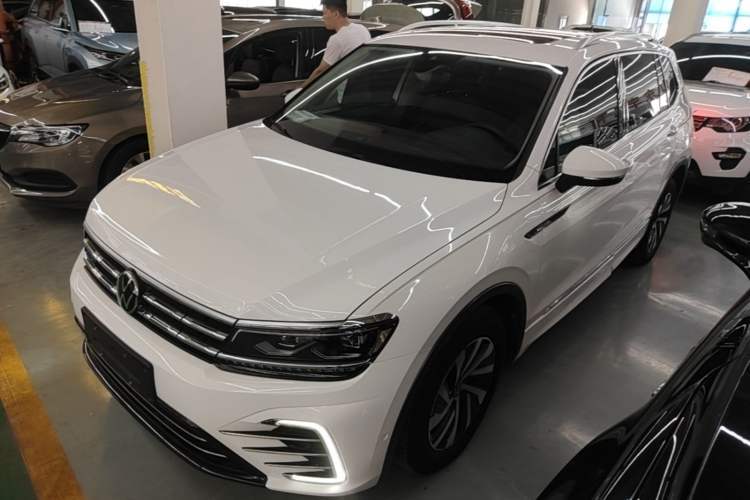 Used Volkswagen Tiguan L New Energy 2021 430 PHEV Plug-in Hybrid Flagship Edition Guazi used car, China used car export, Used car for sale, Used cars, Cheapest cars for sale