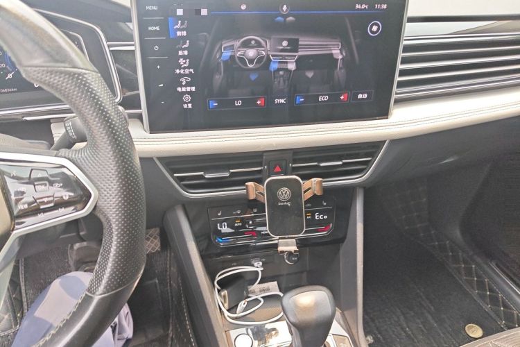 Used Volkswagen Tiguan L New Energy 2022 430 PHEV Plug-in Hybrid Prestige Edition Audio And AC Panel