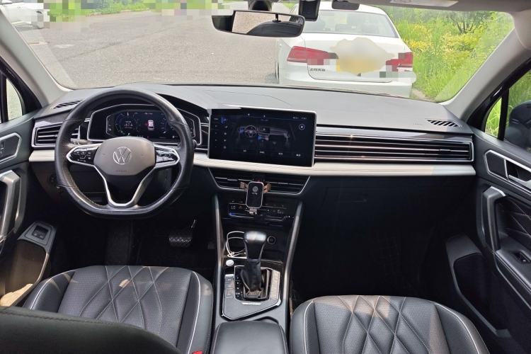 Used Volkswagen Tiguan L New Energy 2022 430 PHEV Plug-in Hybrid Prestige Edition Center Console