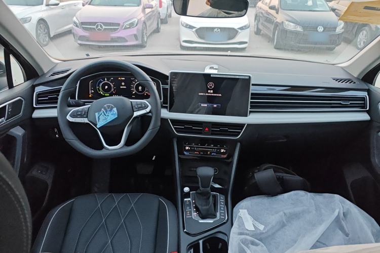 Used Volkswagen Tiguan L New Energy 2022 430 PHEV Plug-in Hybrid Prestige Edition Center Console