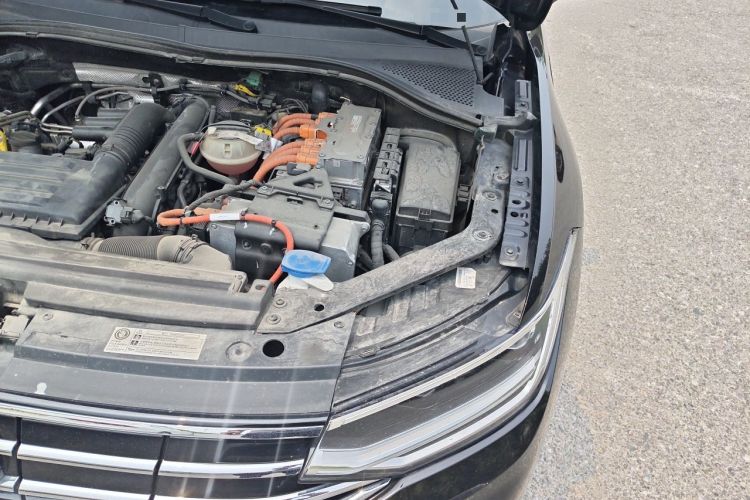 Used Volkswagen Tiguan L New Energy 2022 430 PHEV Plug-in Hybrid Prestige Edition Engine Bay Left