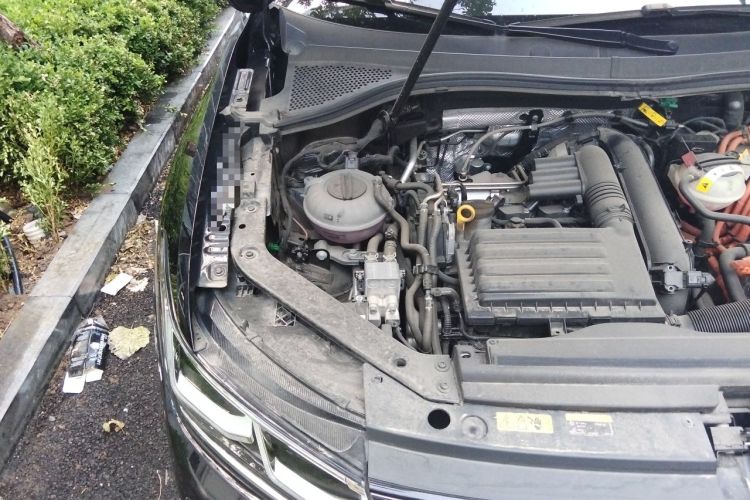 Used Volkswagen Tiguan L New Energy 2022 430 PHEV Plug-in Hybrid Flagship Edition Engine Bay Right
