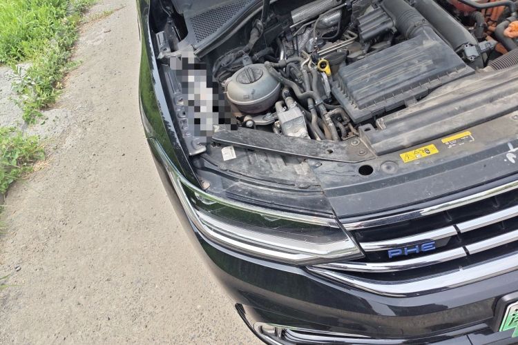 Used Volkswagen Tiguan L New Energy 2022 430 PHEV Plug-in Hybrid Prestige Edition Engine Bay Right