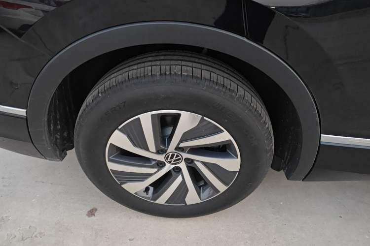 Used Volkswagen Tiguan L New Energy 2022 430 PHEV Plug-in Hybrid Prestige Edition Exterior 5
