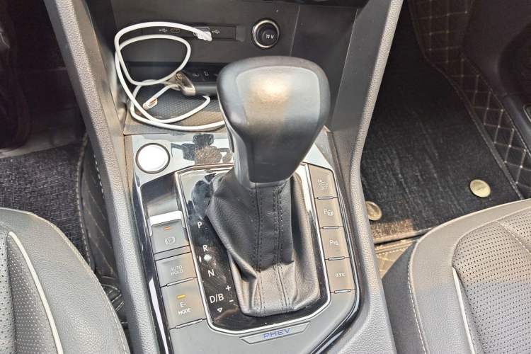 Used Volkswagen Tiguan L New Energy 2022 430 PHEV Plug-in Hybrid Prestige Edition Gear Lever