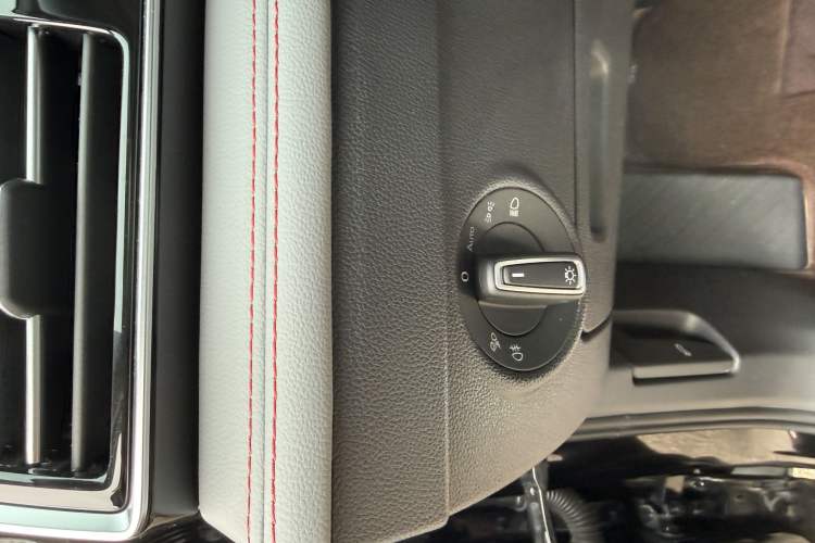 Used Volkswagen Tiguan L New Energy 2022 430 PHEV Plug-in Hybrid Flagship Edition Interior 15