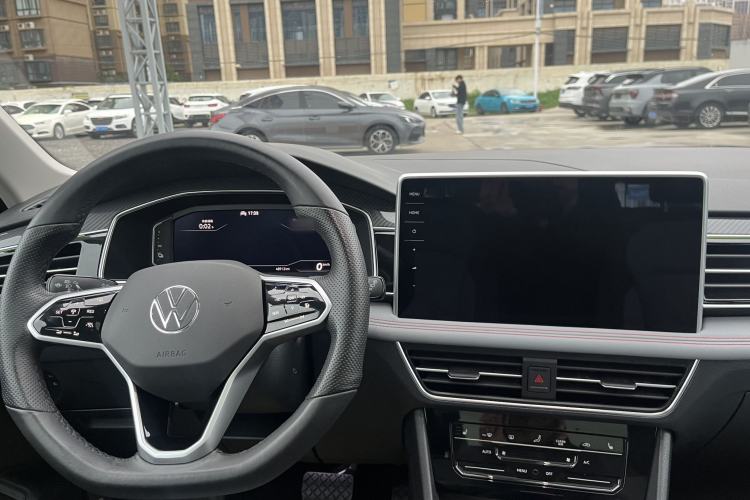 Used Volkswagen Tiguan L New Energy 2022 430 PHEV Plug-in Hybrid Flagship Edition Interior 2