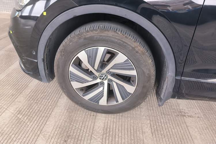 Used Volkswagen Tiguan L New Energy 2022 430 PHEV Plug-in Hybrid Flagship Edition Left Front Wheel Hub