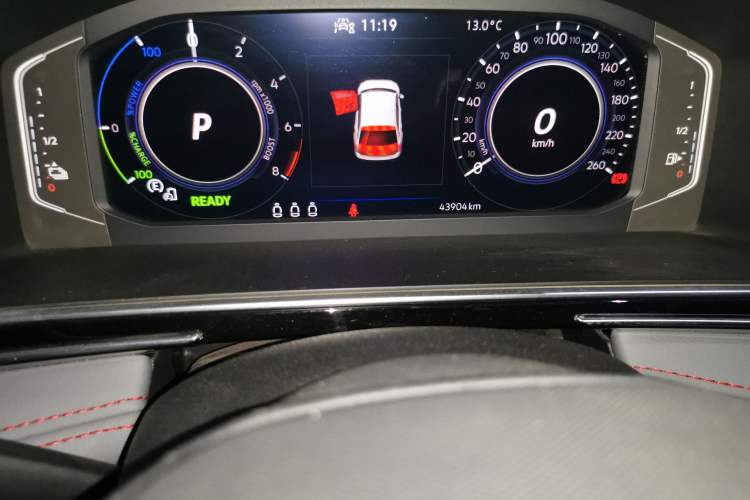 Used Volkswagen Tiguan L New Energy 2022 430 PHEV Plug-in Hybrid Flagship Edition Odometer Close Up
