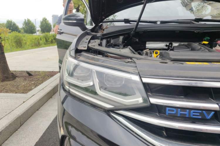 Used Volkswagen Tiguan L New Energy 2022 430 PHEV Plug-in Hybrid Flagship Edition Right Front Headlight
