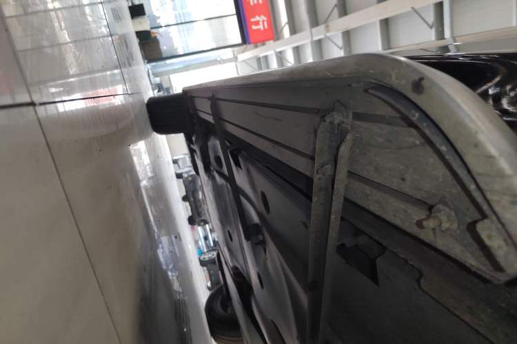 Used Volkswagen Tiguan L New Energy 2022 430 PHEV Plug-in Hybrid Prestige Edition Right Side Sill