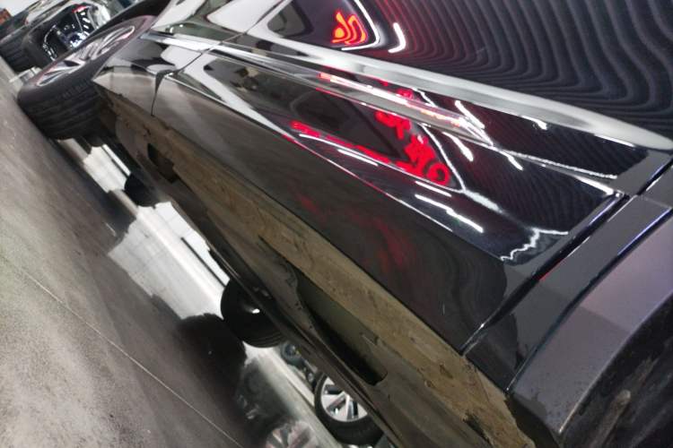 Used Volkswagen Tiguan L New Energy 2022 430 PHEV Plug-in Hybrid Prestige Edition Right Side Sill