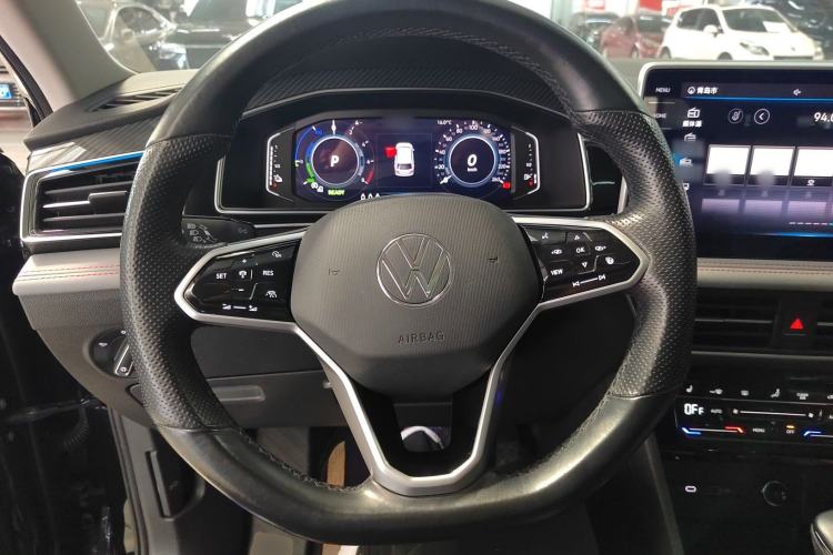 Used Volkswagen Tiguan L New Energy 2022 430 PHEV Plug-in Hybrid Prestige Edition Steering Wheel