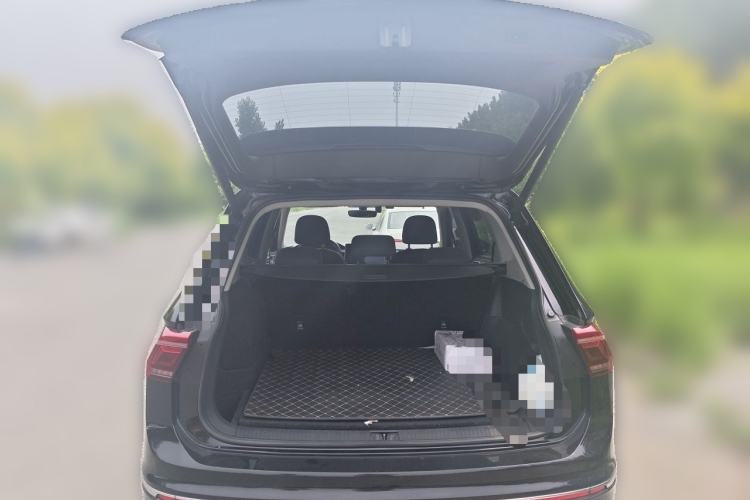 Used Volkswagen Tiguan L New Energy 2022 430 PHEV Plug-in Hybrid Prestige Edition Trunk