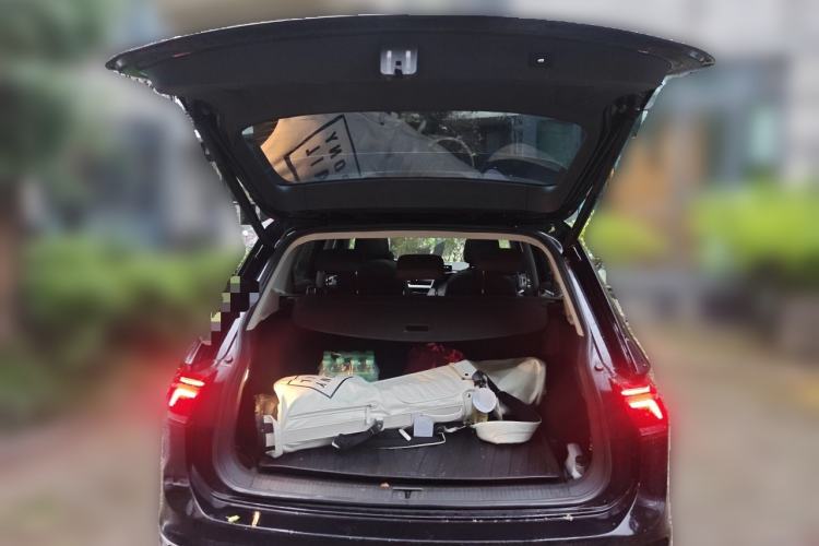 Used Volkswagen Tiguan L New Energy 2022 430 PHEV Plug-in Hybrid Prestige Edition Trunk