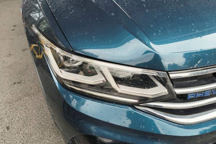Used Volkswagen Tiguan L New Energy 2022 430 PHEV Plug-in Hybrid Prestige Edition Right Front Headlight