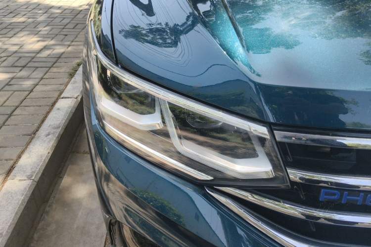 Used Volkswagen Tiguan L New Energy 2022 430 PHEV Plug-in Hybrid Flagship Edition Right Front Headlight