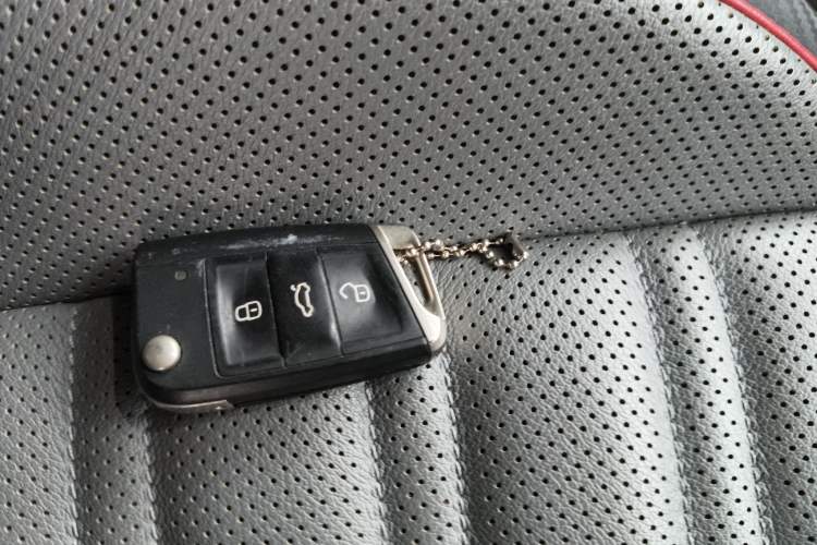 Used Volkswagen Tiguan L New Energy 2022 430 PHEV Plug-in Hybrid Prestige Edition Vehicle Key