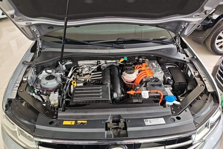 Used Volkswagen Tiguan L New Energy 2022 430 PHEV Plug-in Hybrid Flagship Edition Engine Bay