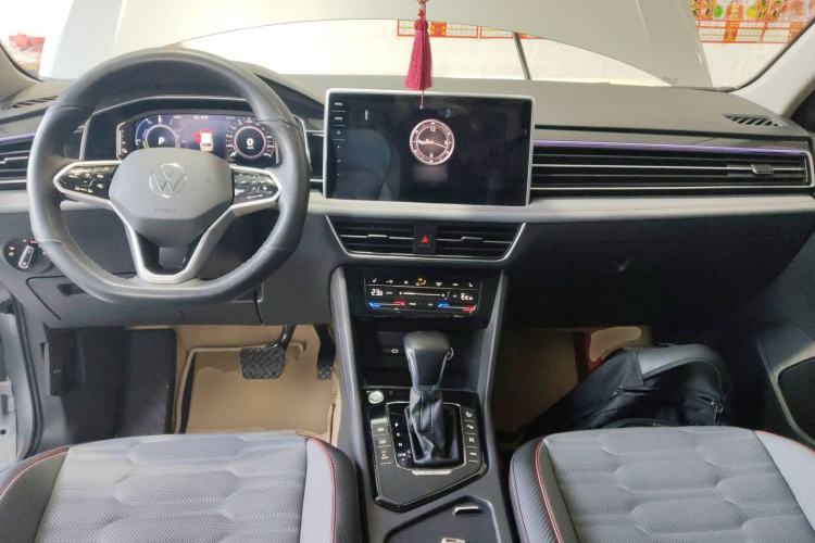 Used Volkswagen Tiguan L New Energy 2022 430 PHEV Plug-in Hybrid Flagship Edition Center Console