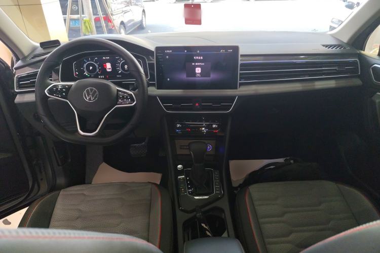 Used Volkswagen Tiguan L New Energy 2022 430 PHEV Plug-in Hybrid Flagship Edition Center Console