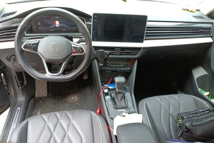 Used Volkswagen Tiguan L New Energy 2022 430 PHEV Plug-in Hybrid Prestige Edition Center Console