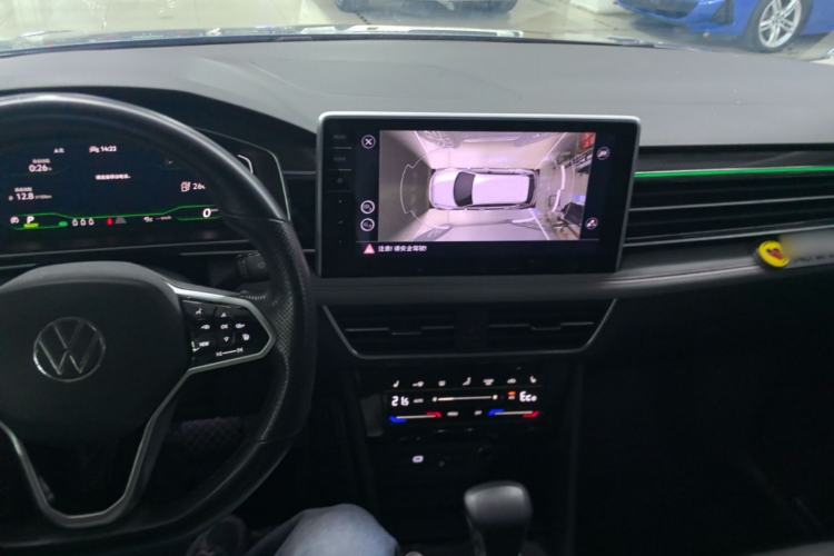 Used Volkswagen Tiguan L New Energy 2022 430 PHEV Plug-in Hybrid Flagship Edition Center Console