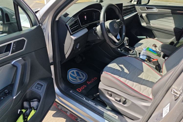 Used Volkswagen Tiguan L New Energy 2022 430 PHEV Plug-in Hybrid Flagship Edition Driver Seat