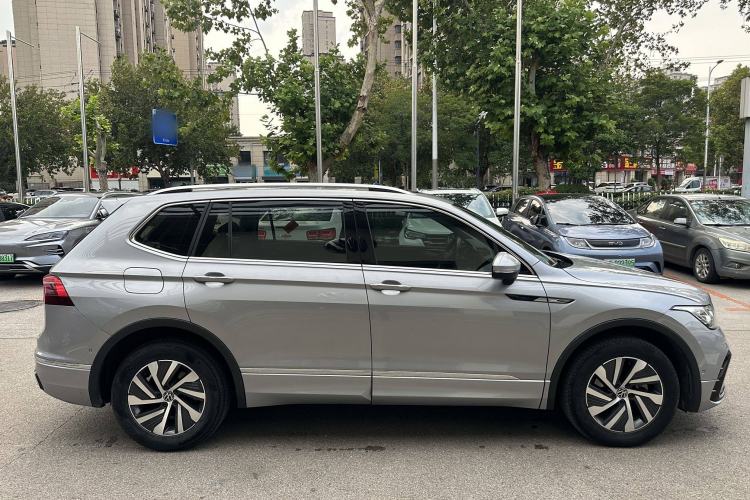 Used Volkswagen Tiguan L New Energy 2022 430 PHEV Plug-in Hybrid Flagship Edition Exterior 4