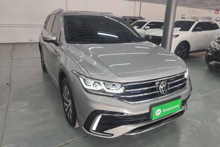 Used Volkswagen Tiguan L New Energy 2022 430 PHEV Plug-in Hybrid Flagship Edition Front Right 45 Deg