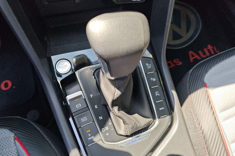 Used Volkswagen Tiguan L New Energy 2022 430 PHEV Plug-in Hybrid Flagship Edition Gear Lever