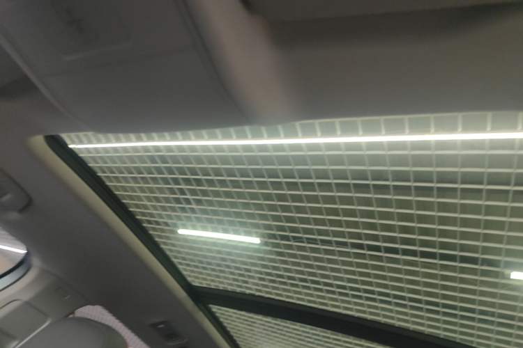 Used Volkswagen Tiguan L New Energy 2022 430 PHEV Plug-in Hybrid Flagship Edition Headliner