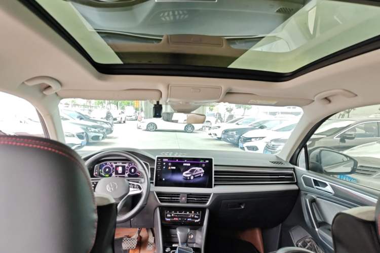 Used Volkswagen Tiguan L New Energy 2022 430 PHEV Plug-in Hybrid Prestige Edition Headliner