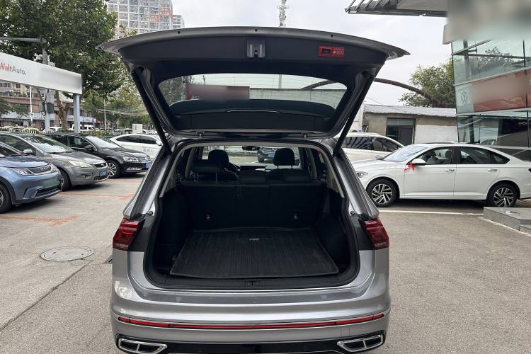 Used Volkswagen Tiguan L New Energy 2022 430 PHEV Plug-in Hybrid Flagship Edition Interior 7