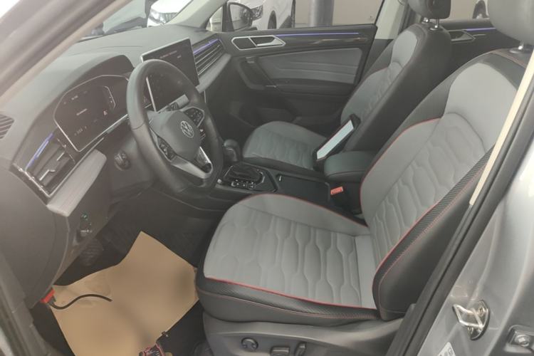 Used Volkswagen Tiguan L New Energy 2022 430 PHEV Plug-in Hybrid Flagship Edition Left Front Seat