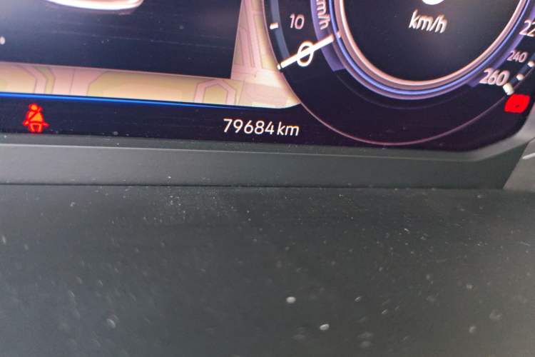 Used Volkswagen Tiguan L New Energy 2022 430 PHEV Plug-in Hybrid Flagship Edition Odometer Close Up